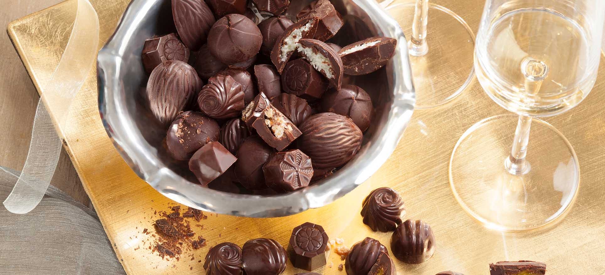 Chocolates recheados em casa: receita fácil