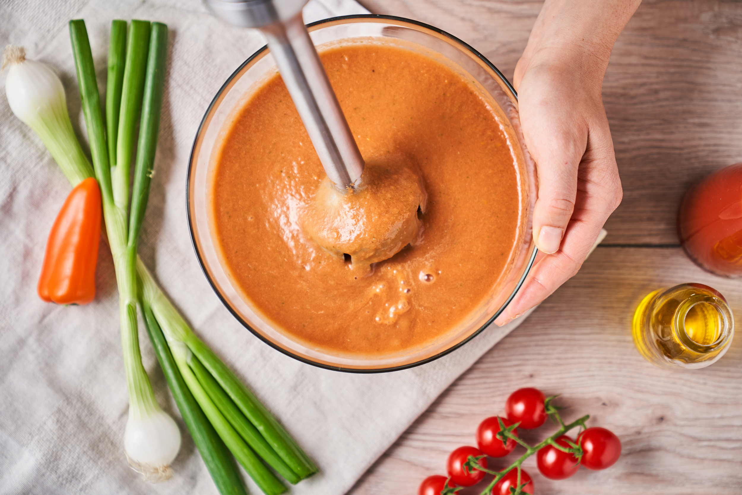 Receita de Gazpacho: A Sopa Fria Fácil e Saborosa