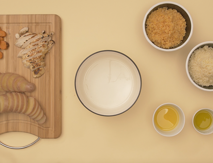 Tigela Asiática de Frango e Legumes