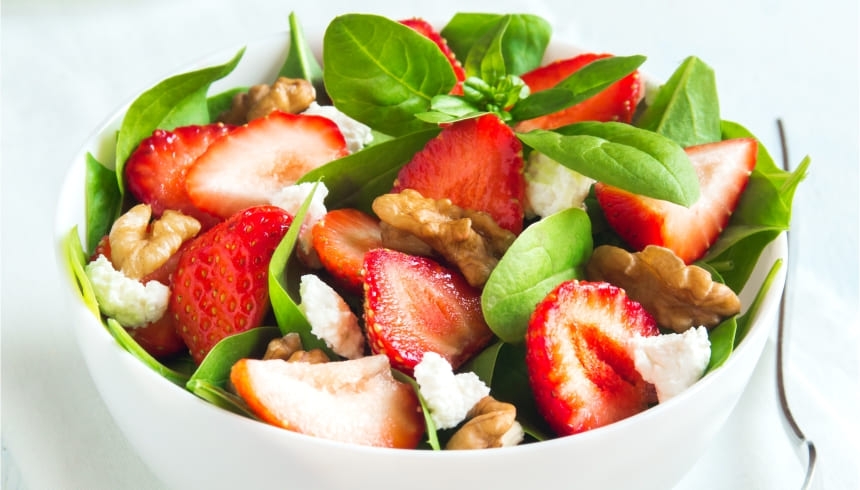 Mantenha a frescura das suas saladas com a película corte fácil da Albal®